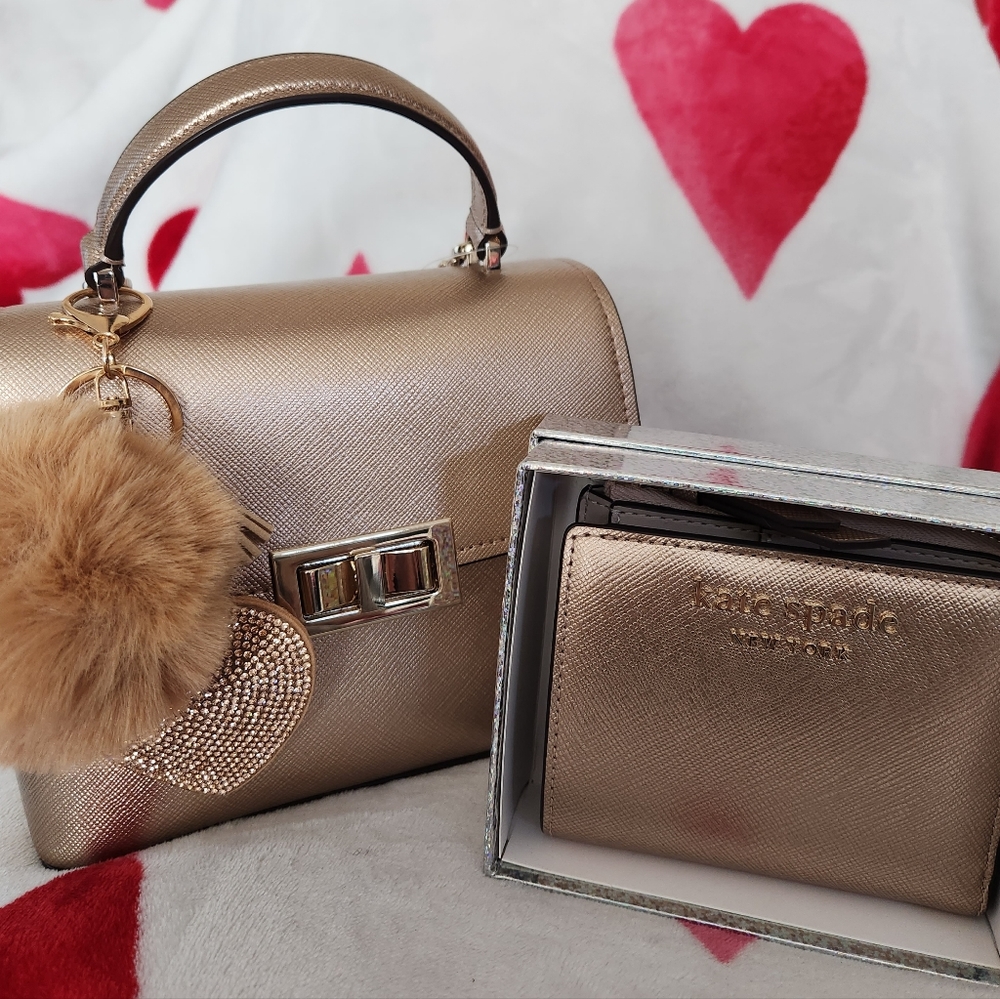 🚫SOLD NWT Kate Spade rose gold handbag and wallet set